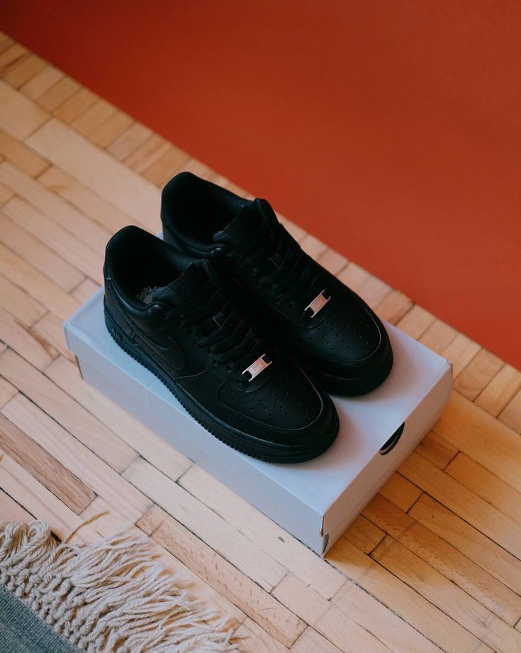 Nike Air Force 1 Low 'Tripple Black'